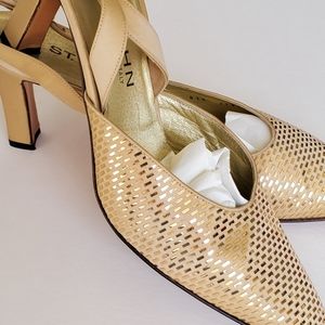 St.John Womens Slingback size 10b